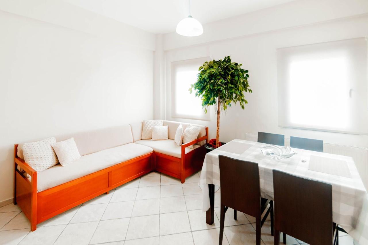 Zorbas Apartments Parga Exterior photo